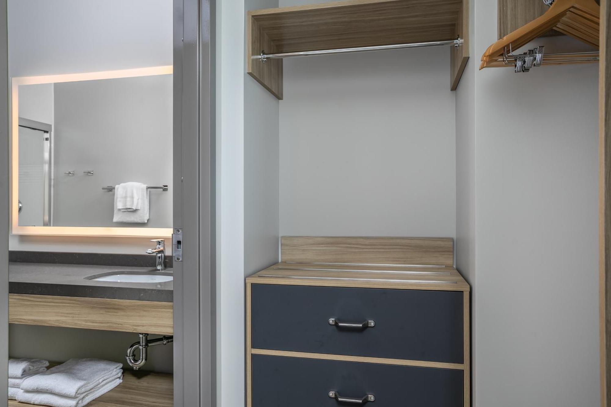 Candlewood Suites Chattanooga Hamilton Place By Ihg Екстериор снимка